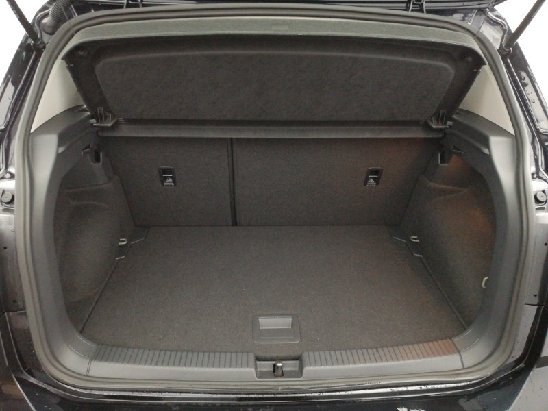 Used Volkswagen T-Cross 2023 for sale - 77924020: Photo 8