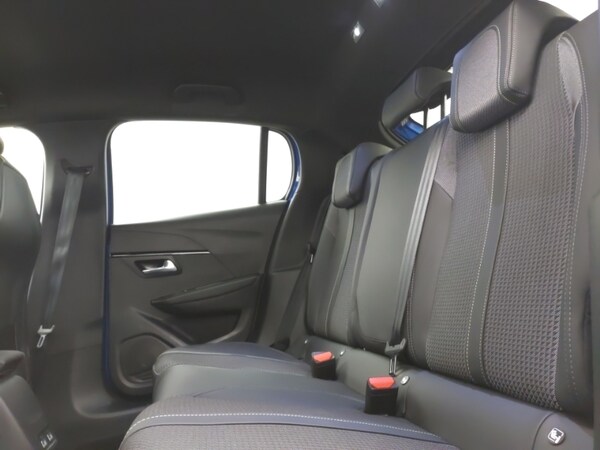 Used Peugeot 208 2021 for sale - 76207934: Photo 6