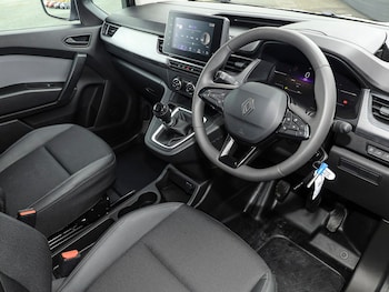 Used Renault Kangoo 2025 for sale - 77170100: Photo