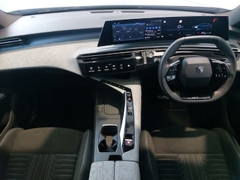 Used Peugeot 3008 2024 for sale - 76921172: Photo