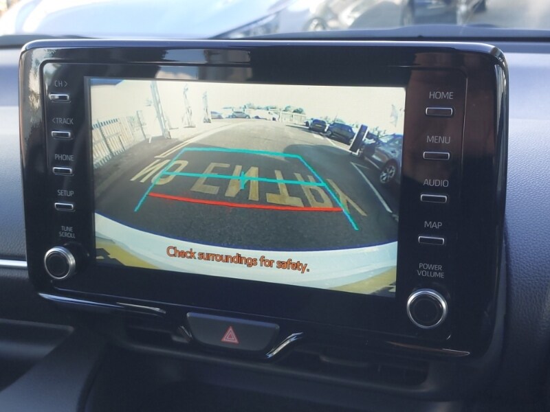 Used Toyota Yaris 2022 for sale - 76348138: Photo 11
