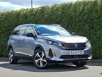 Used Peugeot 5008 2023 for sale - 79525357: Photo