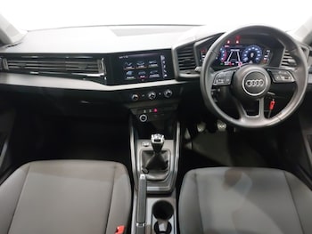Used Audi A1 2020 for sale - 76301384: Photo 2
