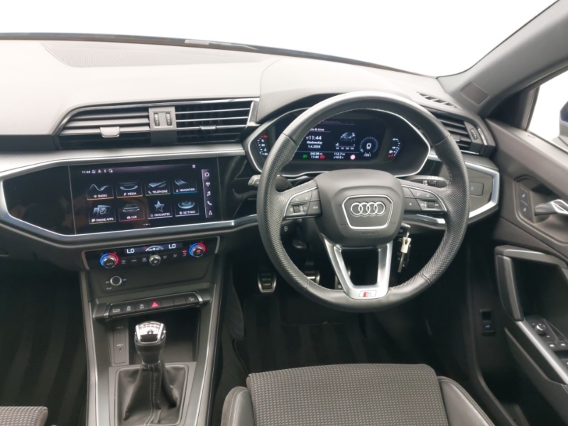 Used Audi Q3 2021 for sale - 78093070: Photo 2