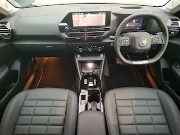 Used Citroen C4 2025 for sale - 76456429: Photo