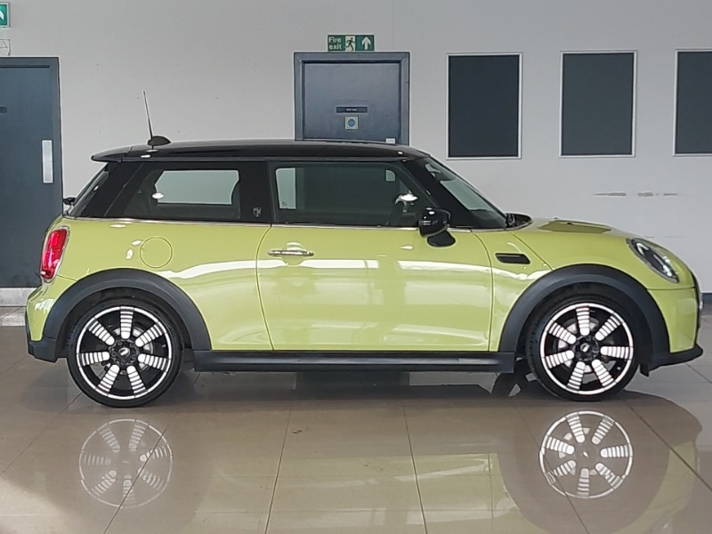 Used MINI Cooper 2022 for sale - 76709020: Photo 2