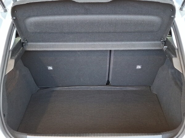 Used Vauxhall Corsa 2024 for sale - 76207777: Photo 8