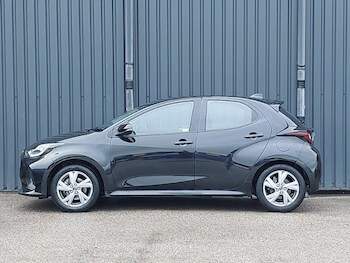Used Mazda Mazda2 HYBRID 2024 for sale - 78156265: Photo