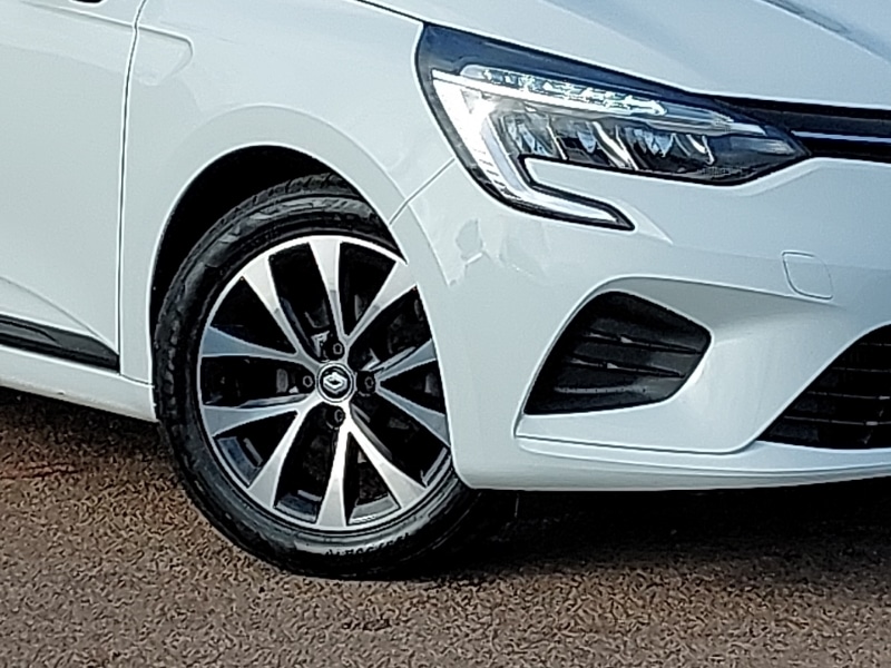 Used Renault Clio 2022 for sale - 76682817: Photo 9