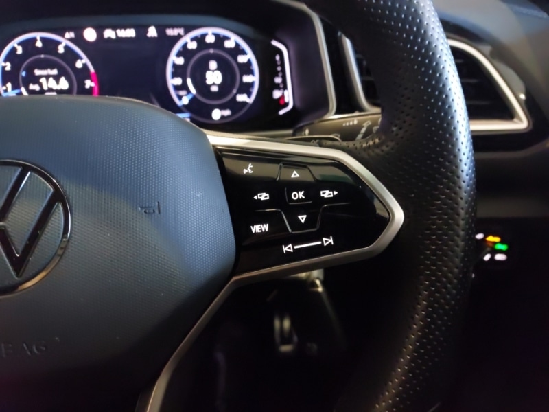 Used Volkswagen T-Roc 2022 for sale - 76431371: Photo 11