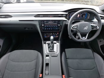 Used Volkswagen Arteon 2024 for sale - 76786164: Photo