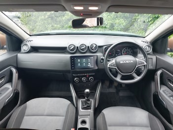 Used Dacia Duster 2023 for sale - 79143941: Photo