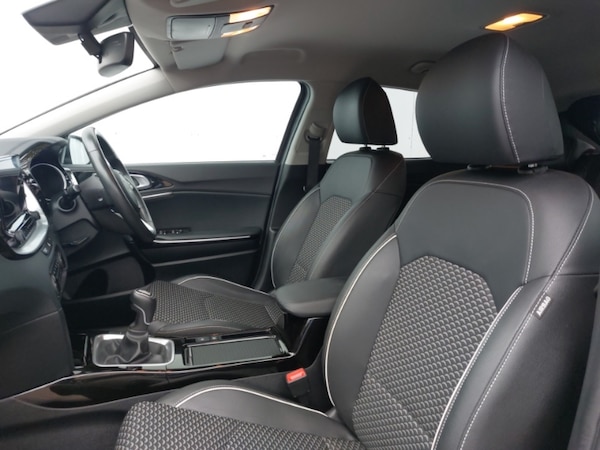 Used Kia XCeed 2023 for sale - 76301262: Photo 5