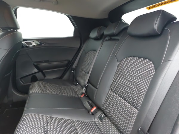 Used Kia XCeed 2023 for sale - 76301262: Photo 6