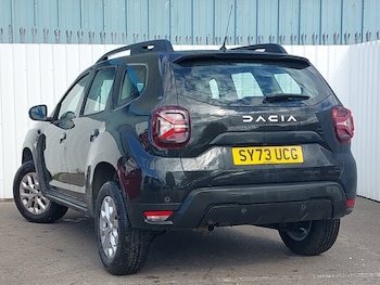 Used Dacia Duster 2023 for sale - 75750302: Photo