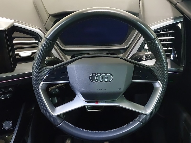 Used Audi Q4 e-tron 2024 for sale - 76375165: Photo 7