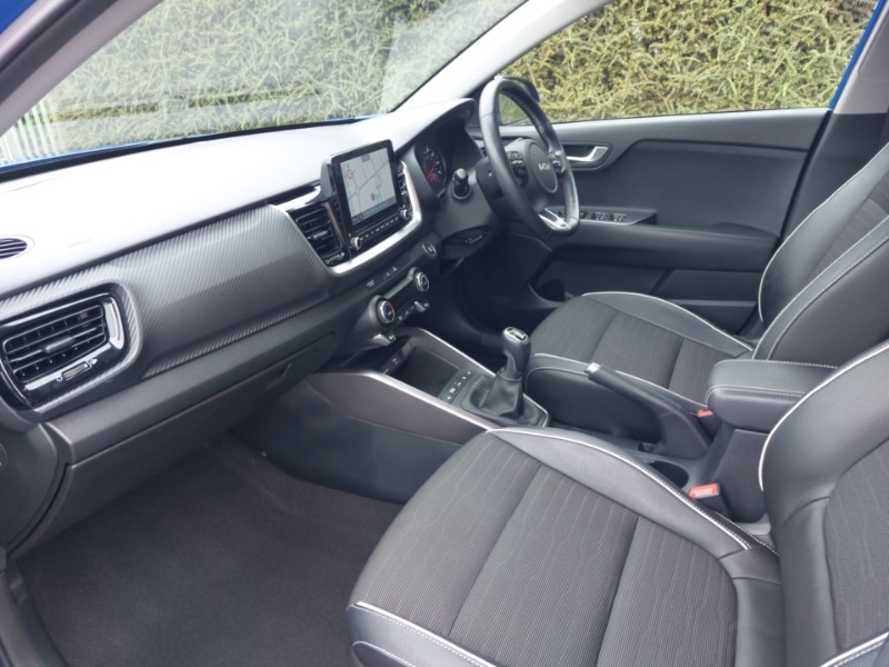 Used Kia Stonic 2023 for sale - 76708325: Photo 5