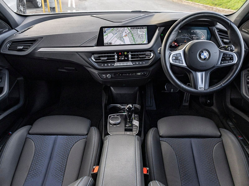 Used BMW 1 Series 2024 for sale - 76720802: Photo 2