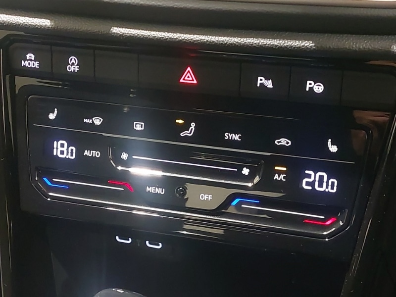 Used Volkswagen T-Roc 2025 for sale - 77012762: Photo 12