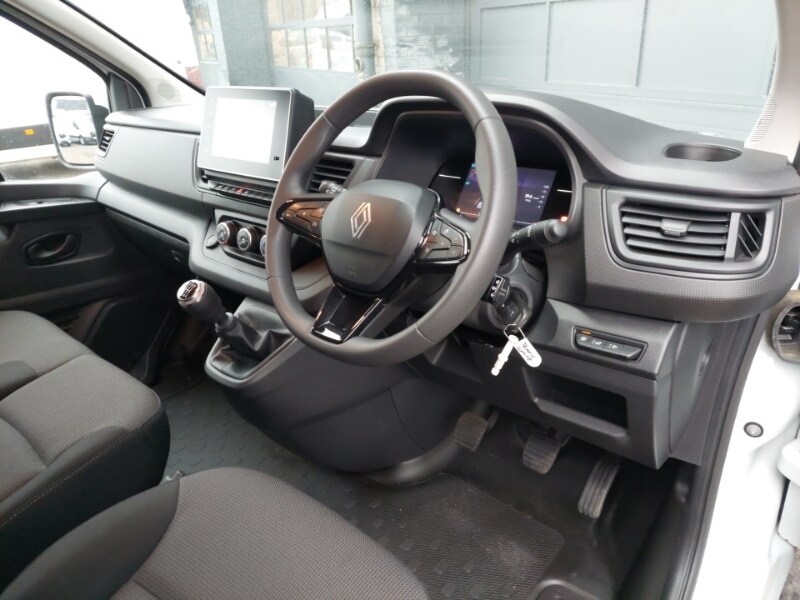 Used Renault Trafic 2024 for sale - 77645618: Photo 2