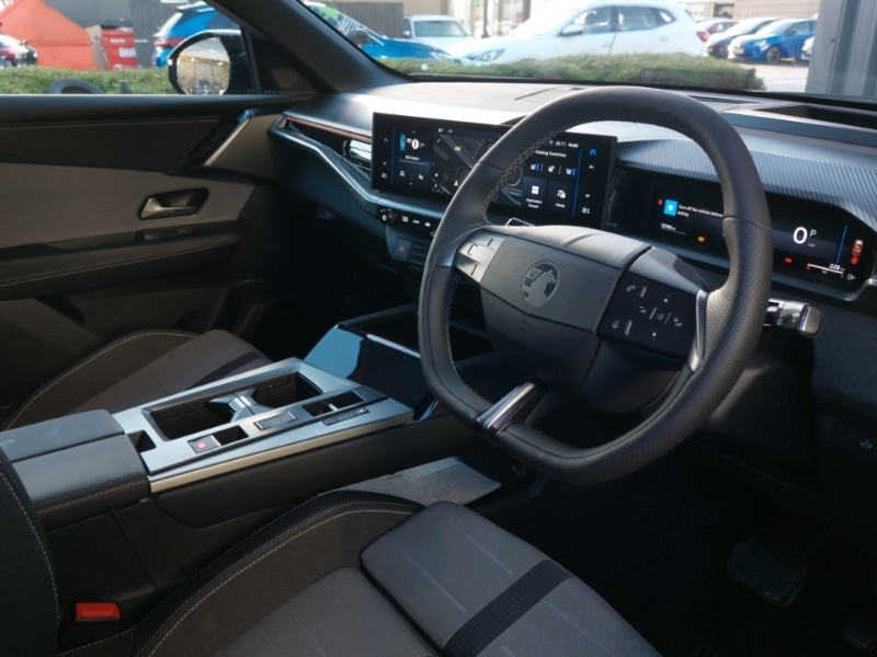 Used Vauxhall Grandland 2025 for sale - 76942032: Photo 10