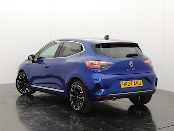 Used Renault Clio 2024 for sale - 75663256: Photo
