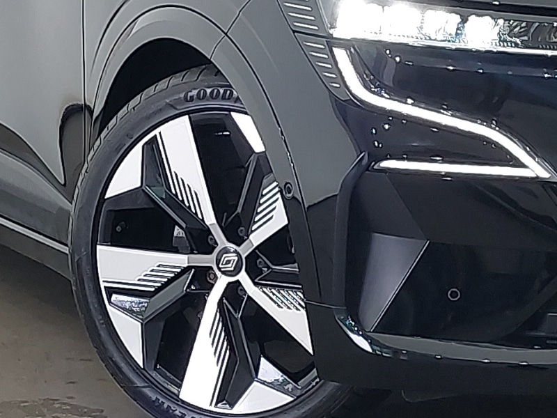 Used Renault Megane E Tech 2023 for sale - 76392698: Photo 9