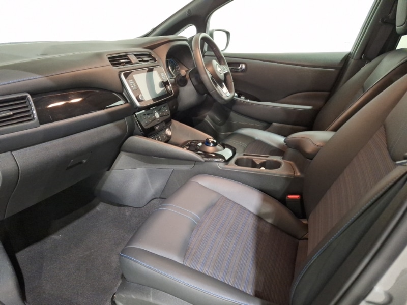 Used Nissan Leaf 2022 for sale - 76732121: Photo 5