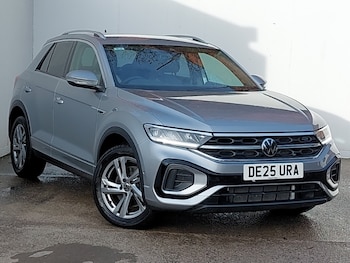 Used Volkswagen T-Roc 2025 for sale - 77875785: Photo