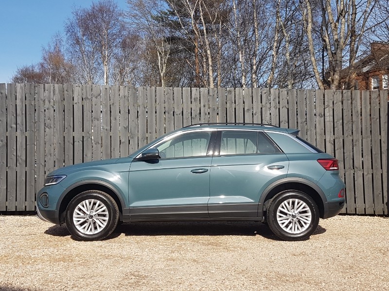 Used Volkswagen T-Roc 2023 for sale - 77955984: Photo 4