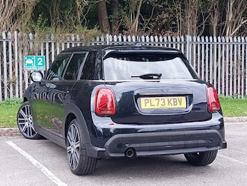 Used MINI Hatch 2023 for sale - 76456325: Photo