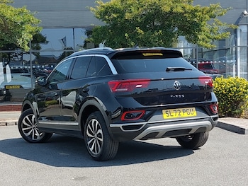 Used Volkswagen T-Roc 2022 for sale - 79451806: Photo