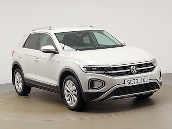 Used Volkswagen T-Roc 2023 for sale - 79086268: Photo