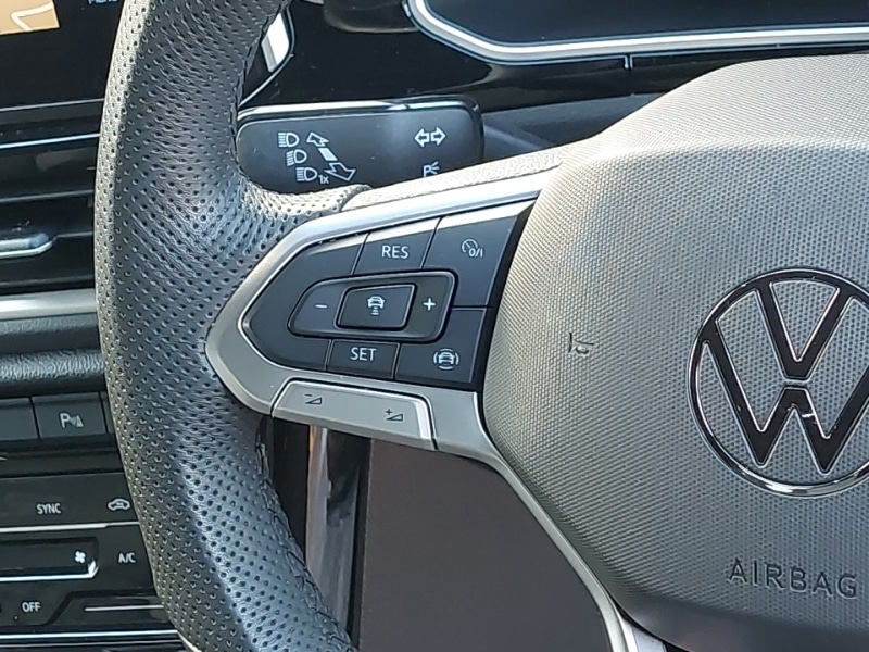 Used Volkswagen T-Roc 2025 for sale - 77690551: Photo 12