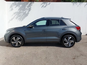 Used Volkswagen T-Roc 2025 for sale - 78692656: Photo