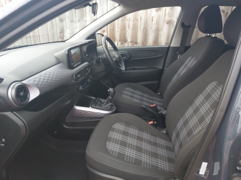 Used Hyundai i10 2024 for sale - 77197057: Photo 5