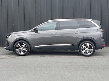 Used Peugeot 5008 2023 for sale - 79549537: Photo