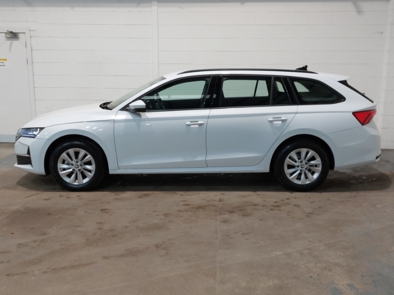 Used Skoda Octavia 2024 for sale - 76951979: Photo 4