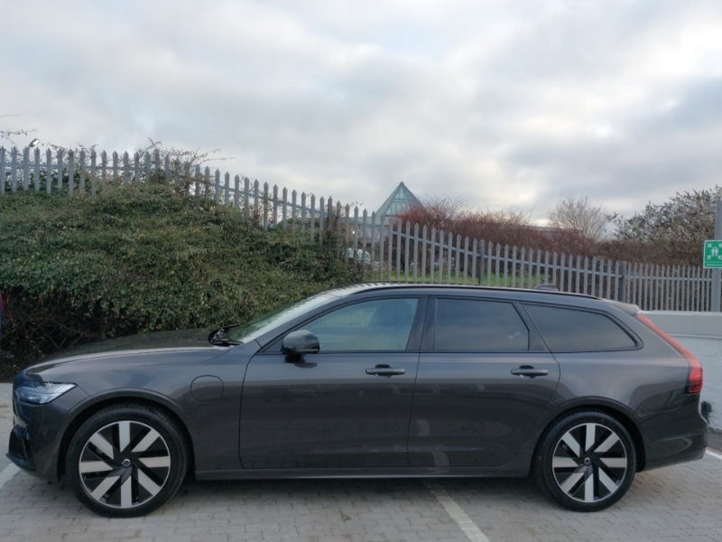 Used Volvo V90 2024 for sale - 77062949: Photo 2