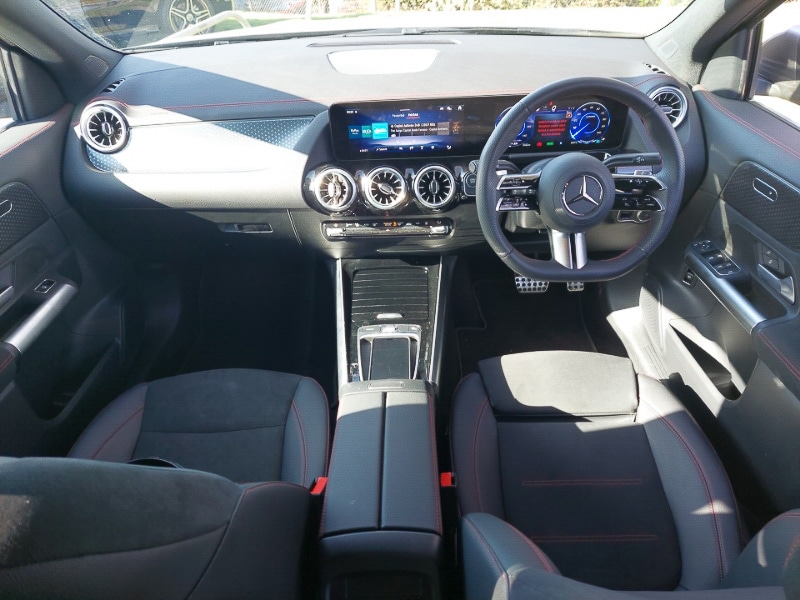 Used Mercedes-Benz EQA 2024 for sale - 76838498: Photo 2