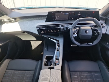 Used Peugeot 3008 2025 for sale - 75882036: Photo