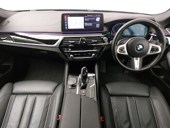 Used BMW 5 Series 2022 for sale - 77405888: Photo