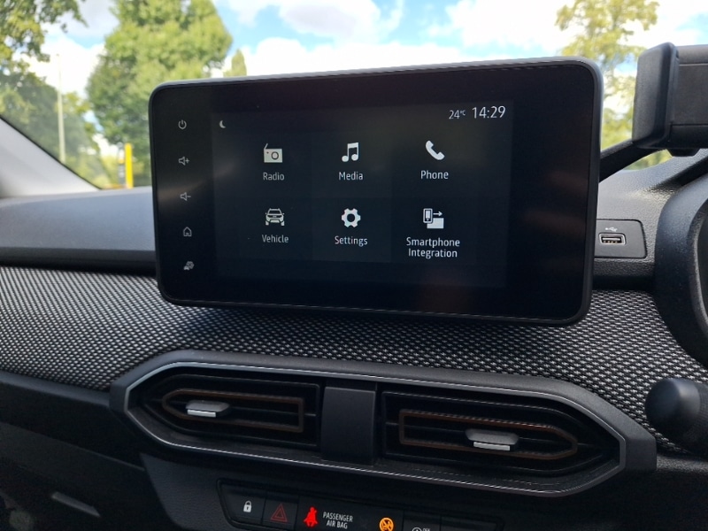 Used Dacia Sandero Stepway 2024 for sale - 76606569: Photo 10