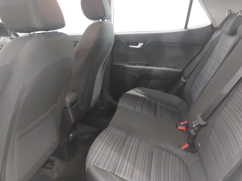 Used Kia Stonic 2022 for sale - 77266182: Photo 6