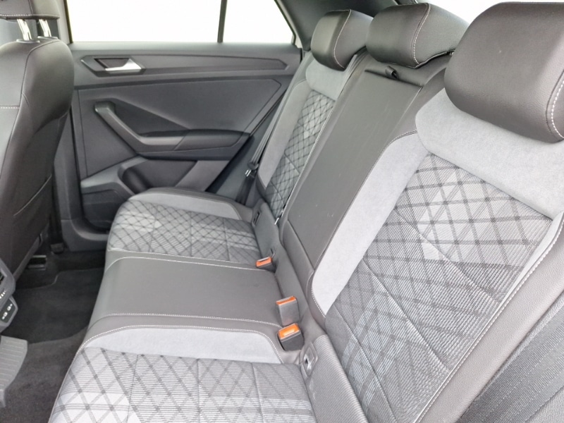 Used Volkswagen T-Roc 2023 for sale - 76537410: Photo 6