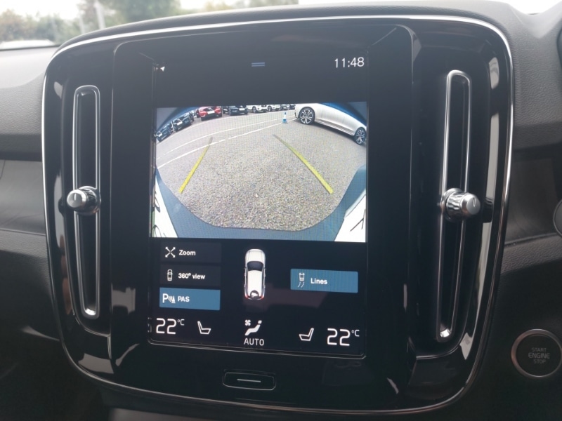 Used Volvo XC40 2023 for sale - 76365817: Photo 11