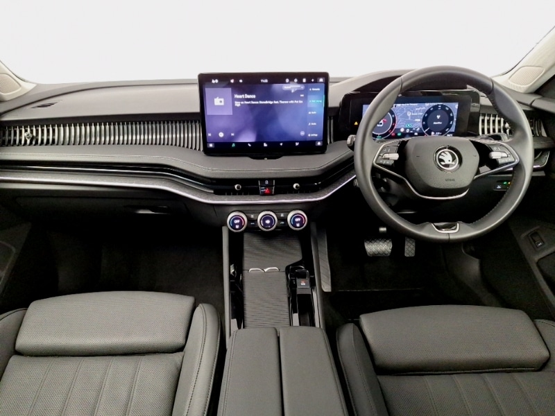 Used Skoda Superb 2024 for sale - 77209787: Photo 2