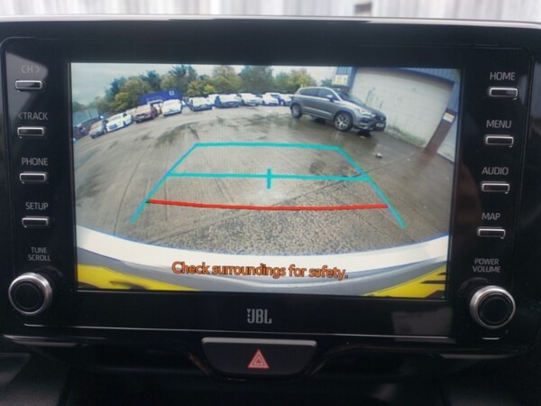 Used Toyota Yaris 2021 for sale - 76212631: Photo 10