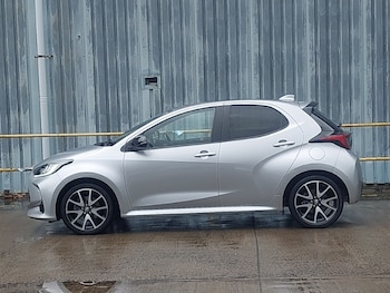 Used Toyota Yaris 2021 for sale - 76212631: Photo 4