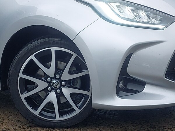 Used Toyota Yaris 2021 for sale - 76212631: Photo 9
